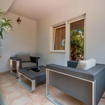 Pansion Belvedere Bed & Breakfast