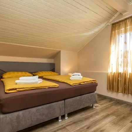 Pansion Belvedere * Mali Losinj