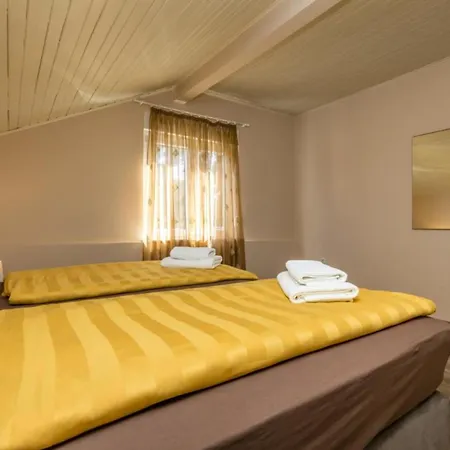 Bed & Breakfast Pansion Belvedere 3*
