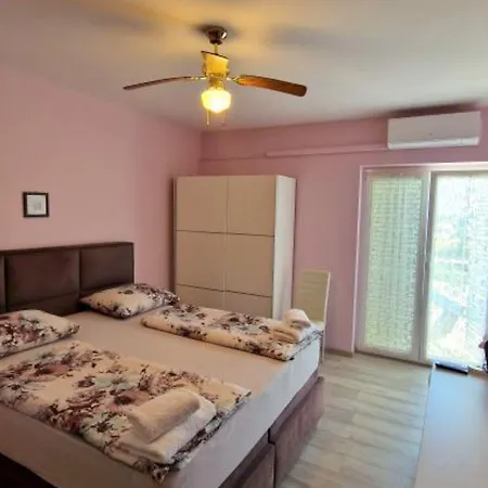Bed & Breakfast Pansion Belvedere Mali Lošinj