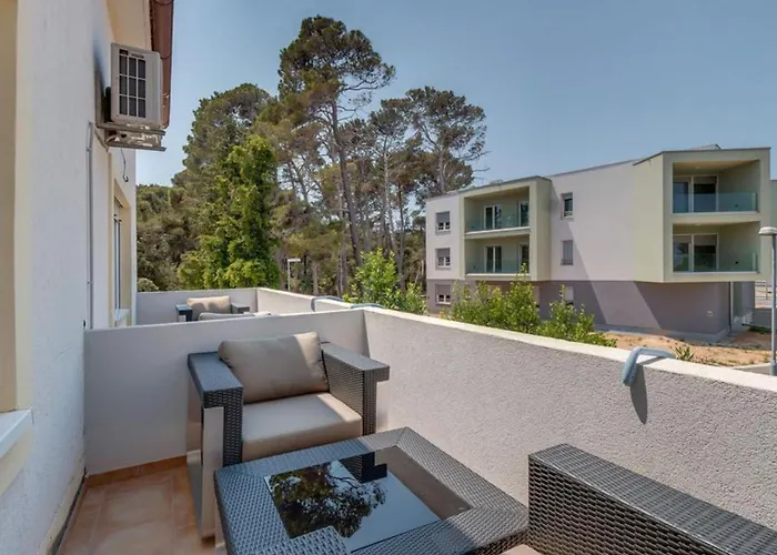 Pansion Belvedere Bed & Breakfast 4*
