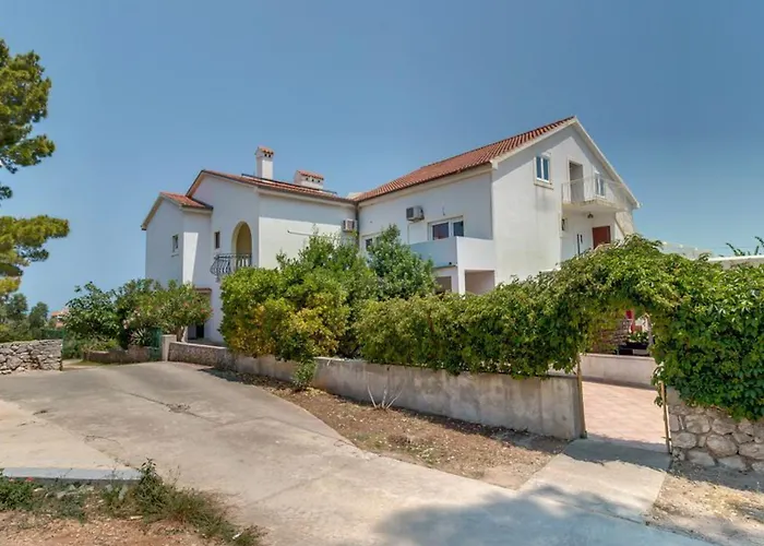 Bed & Breakfast Pansion Belvedere Mali Losinj