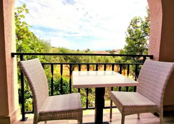 Bed & Breakfast Pansion Belvedere 4*