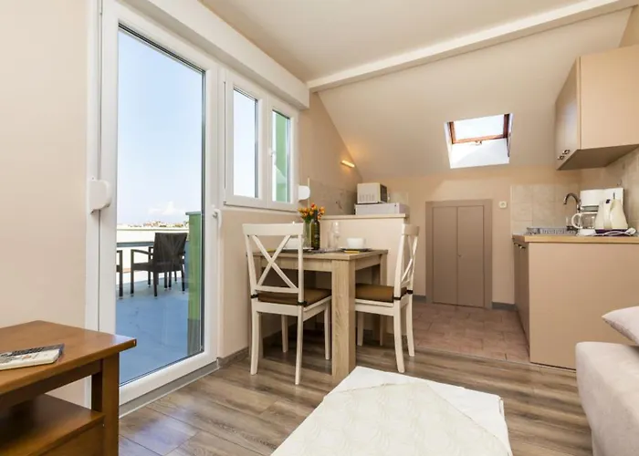 Bed & Breakfast Pansion Belvedere Mali Losinj